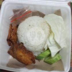 Nasi Ayam Goreng Penyet