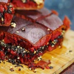 Red Velvet Coklat Kacang