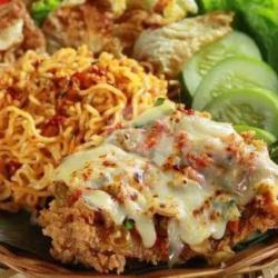 Indomie Goreng Mozarella