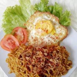 Mie Goreng Telur Ceplok