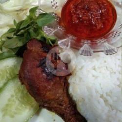 Nasi Box Ayam Bakar ( Paha Bawah )