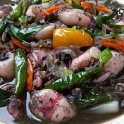 Cumi Hitam Pedas