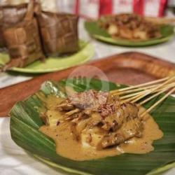 Sate Ayam Kuah Kuning 1 Porsi