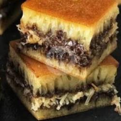 Martabak Manis Dark Coklat Keju Kacang Susu