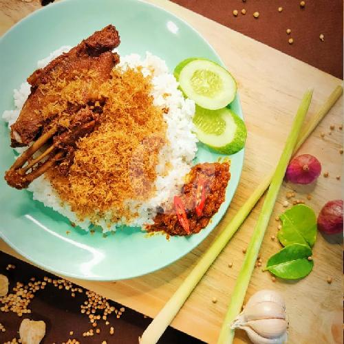 Bebek GlowUp Jl Kelapa Dua Raya Depan Kampus Gunadarma Kelapa Dua - GoFood