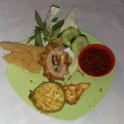 Telor Ikan Goreng Kremes