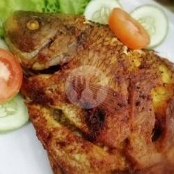 Gurame Goreng  Sambel Pecak Lalapan(tanpa Nasi)