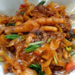 Kwetiau Goreng Ceker