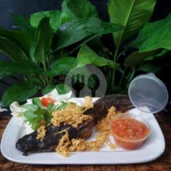 Nasi Lele Kremes