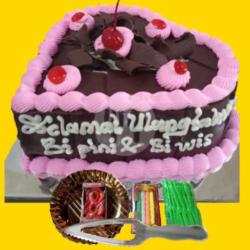 Kue Ultah Blackforest Love Uk 20x20