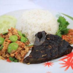 Sego Paru   Orek Tempe Pedas