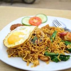 Bakmie Goreng Telur