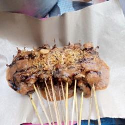 Sate Kikil   Lontong