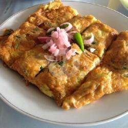 Martabak Aceh (kuah Kari)