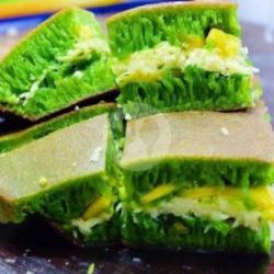 Martabak Bangka Pandan Keju Susu