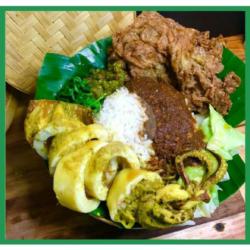 Nasi Padang Cumi