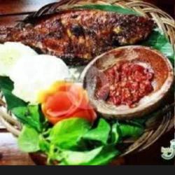 Ikan Nila Bakar Taliwang   Nasi Putih