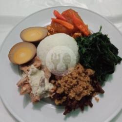 Nasi Gudeg Sewir (ayam Kampung)   Telor 1