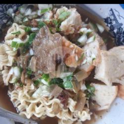 Model Gandum Kuah Daging Indomie