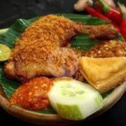 Paket Ayam Kremes Sambel Korek