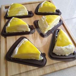 Mille Crepes Durian