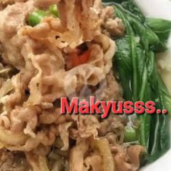 Bakmie Beef Kuah Pangsit Rebus