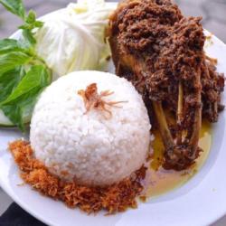 Nasi Bebek Kecil Ati Ampela Sambal Hitam Ijo