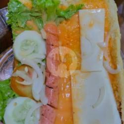 Hot Dog Sosis Keju Slice