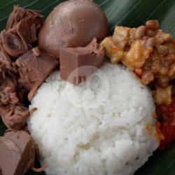 Nasi Gudeg Krecek Telor Pindang