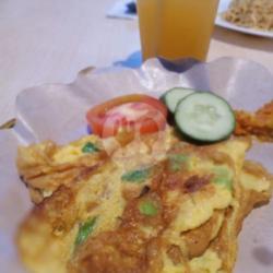 Telur Goprek   Nasi   Lalapan Sambal