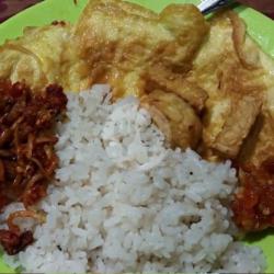 Nasi Sambel Teri Telur Dadar