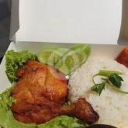 Paket Nasi Gurih