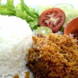 Ayam Goreng Crispy/original   White Rice