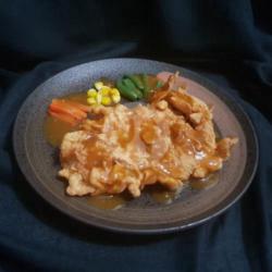 Chicken Crispy Steak With Rasta Sauce