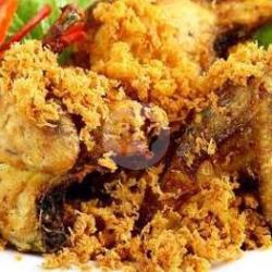 Ayam Goreng Kremes ( Sambal Mattah)