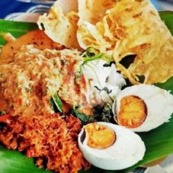 Nasi Pecel   Telor Asin