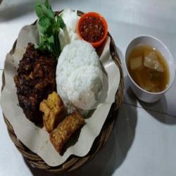 Ayam Bakar Cabe Merah Komplit