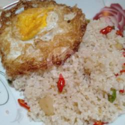 Nasi Goreng Jadoel Telor Ceplok 3 Sodara