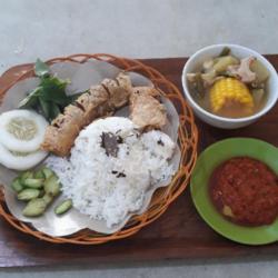 Nasi   Lele Vegan   Sayur Asem   Cobek Vegetarian