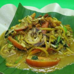 Mie Kangkung Belacan Seafood Vegetarian