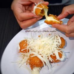 Bola Bola Mozarella