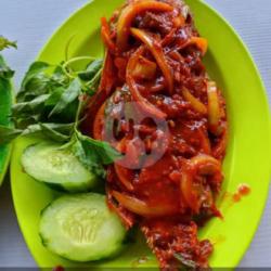 Ikan Laut Goreng Asam Manis