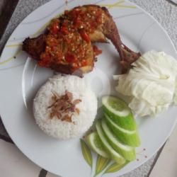 Ayam Goreng Paha Sambal Terasi  Nasi