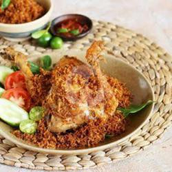 Ayam Goreng Serundeng Spesial Babeh Man