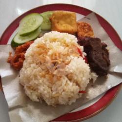 Nasi Liwet Empal Daging Tempe Tahu Sambal Spesial