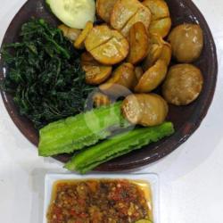 Jengkol Goreng Sambal Tembikar