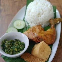 Ayam Penyet   Nasi   Cabe Ijo