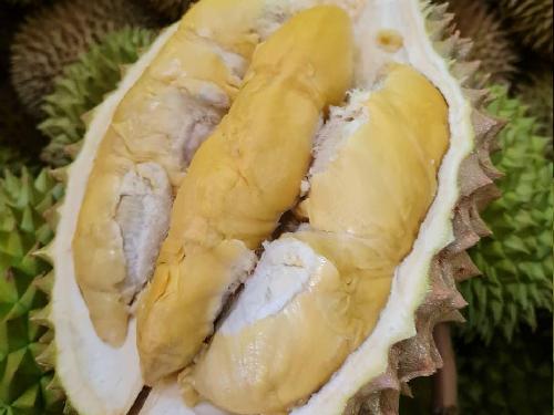 Durian Kampong dan Empal Gentong H Nas