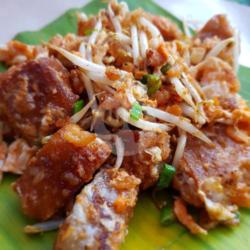 Kue Lobak Goreng Telor