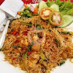 Bihun Goreng Plus Telur Dan Sayuran